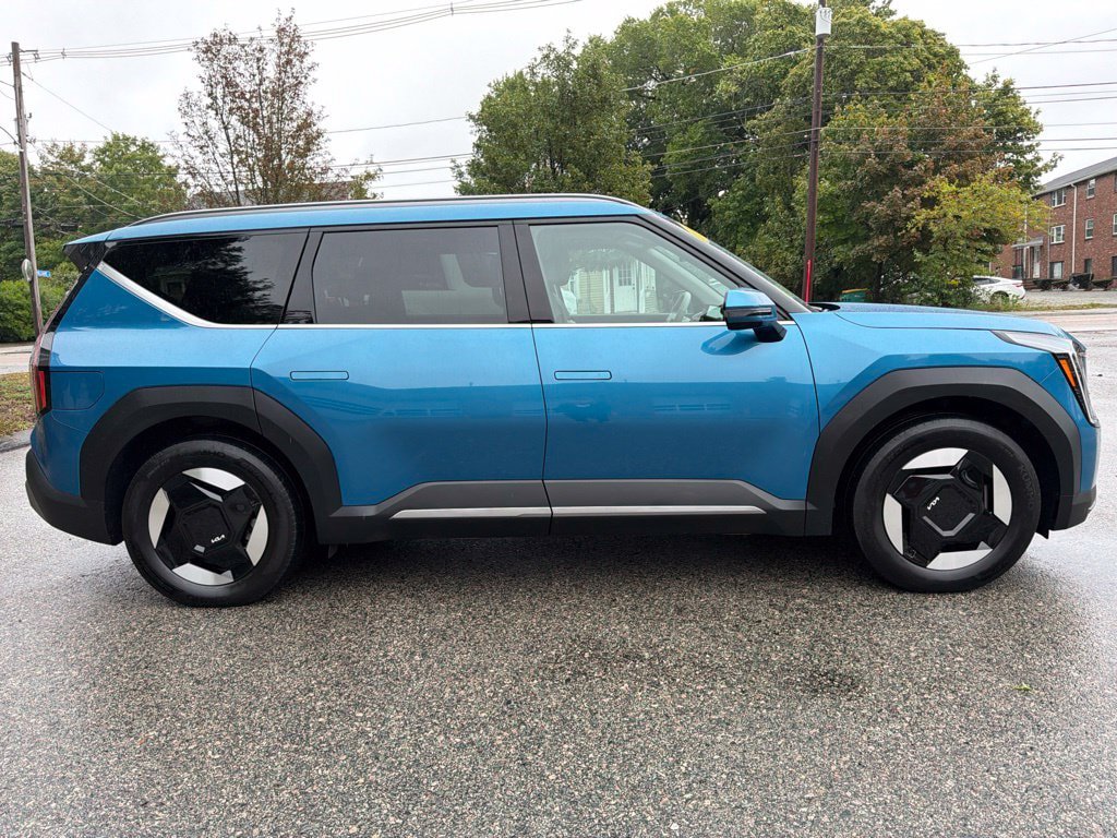 Certified 2024 Kia EV9 Wind AWD/4WD image 8