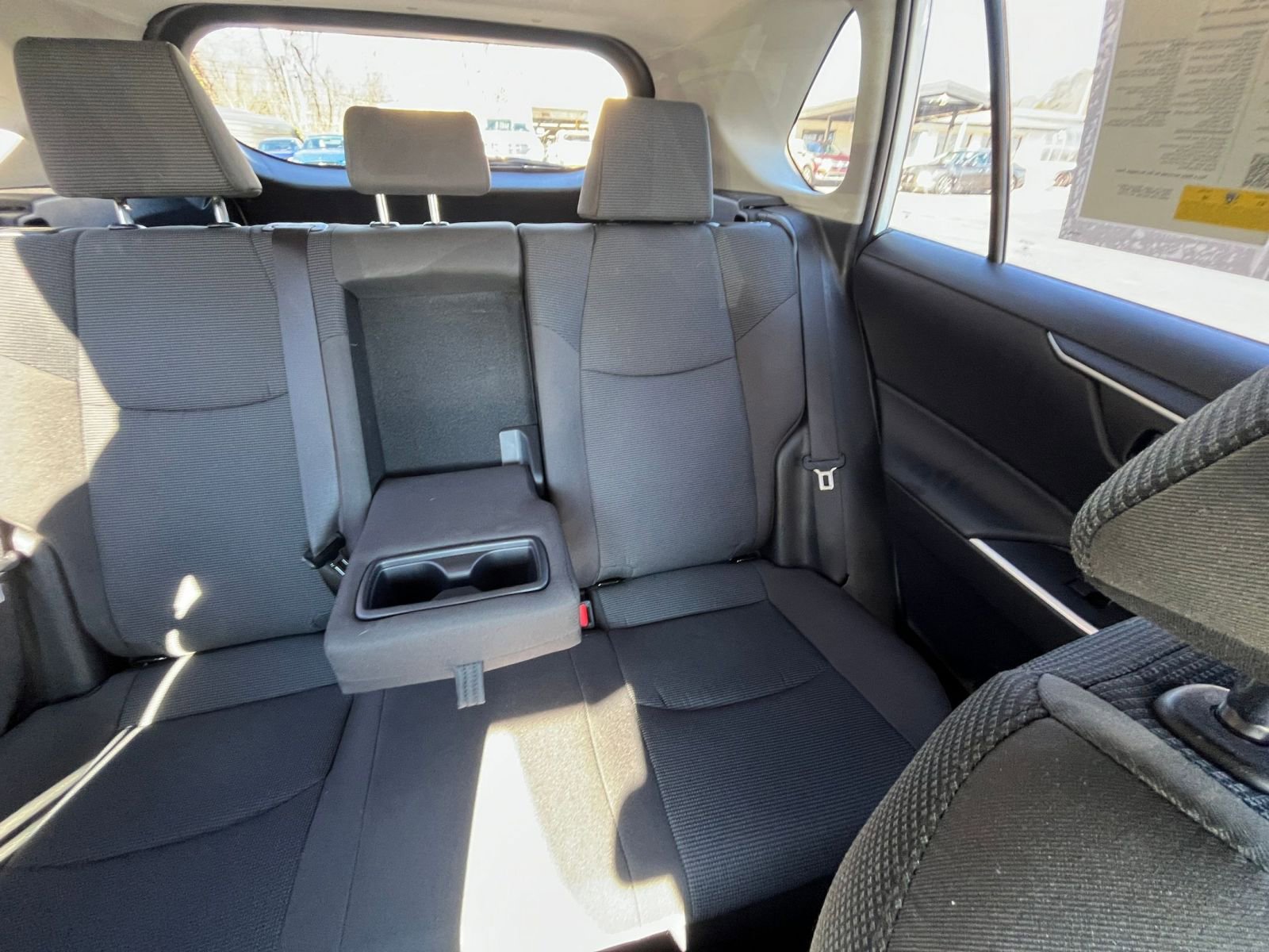 Used 2025 Toyota RAV4 LE image 31