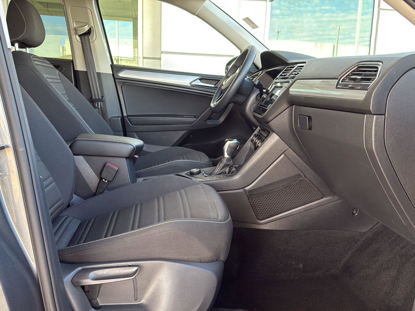 Used 2022 Volkswagen Tiguan S AWD/4WD image 38