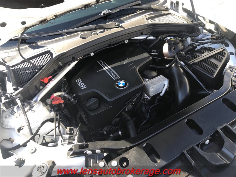 Used 2017 BMW X3 xDrive28i AWD/4WD image 27