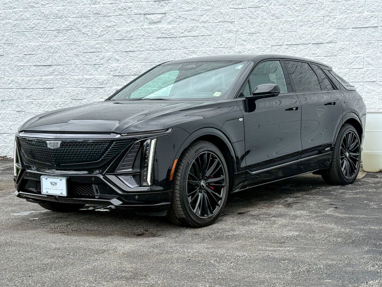 New 2026 Cadillac Lyriq V w/ LPO, Floor Liner Package AWD/4WD image 3