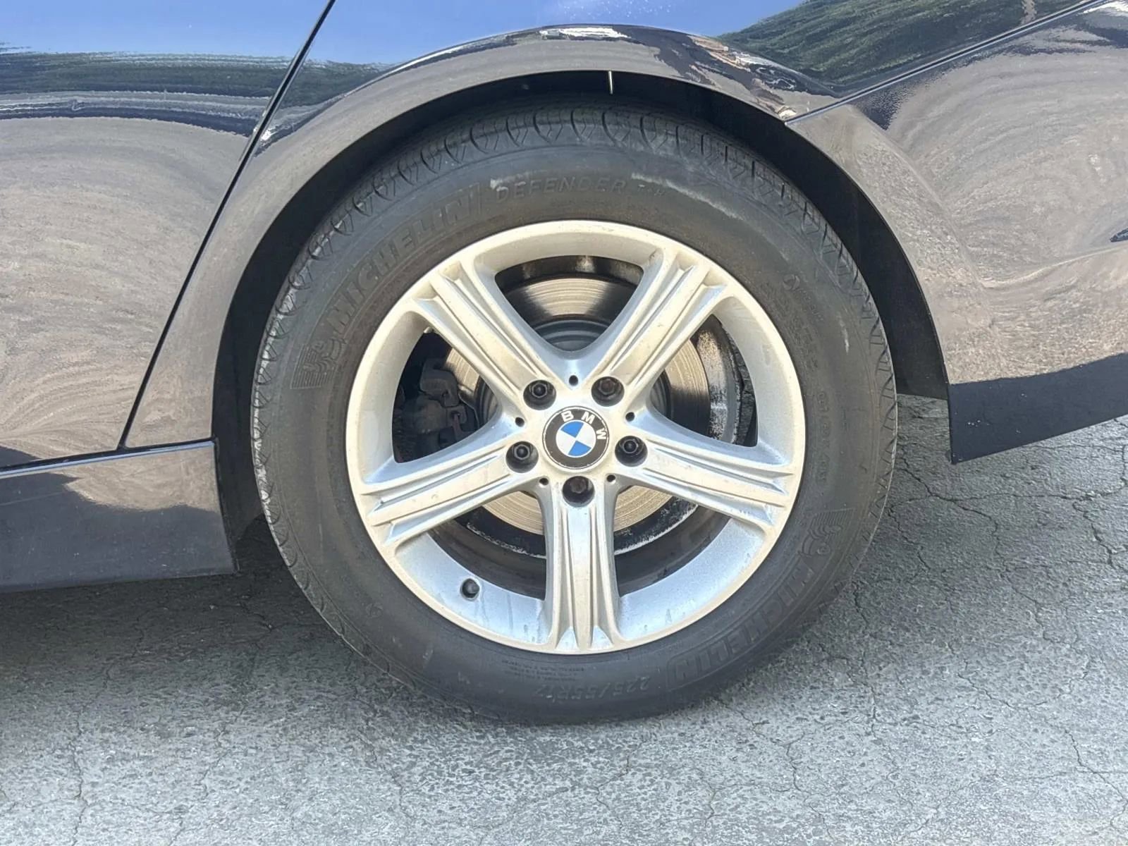 Used 2014 BMW 320i xDrive Sedan AWD/4WD image 7