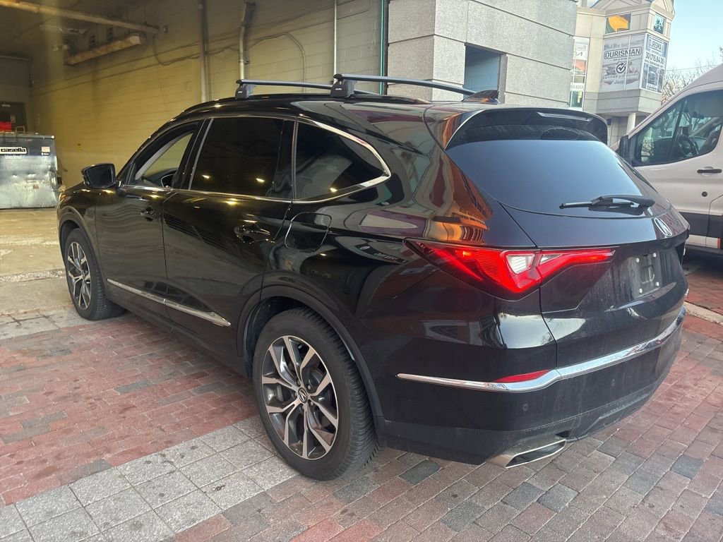 Used 2022 Acura MDX SH-AWD w/ Technology Package image 5
