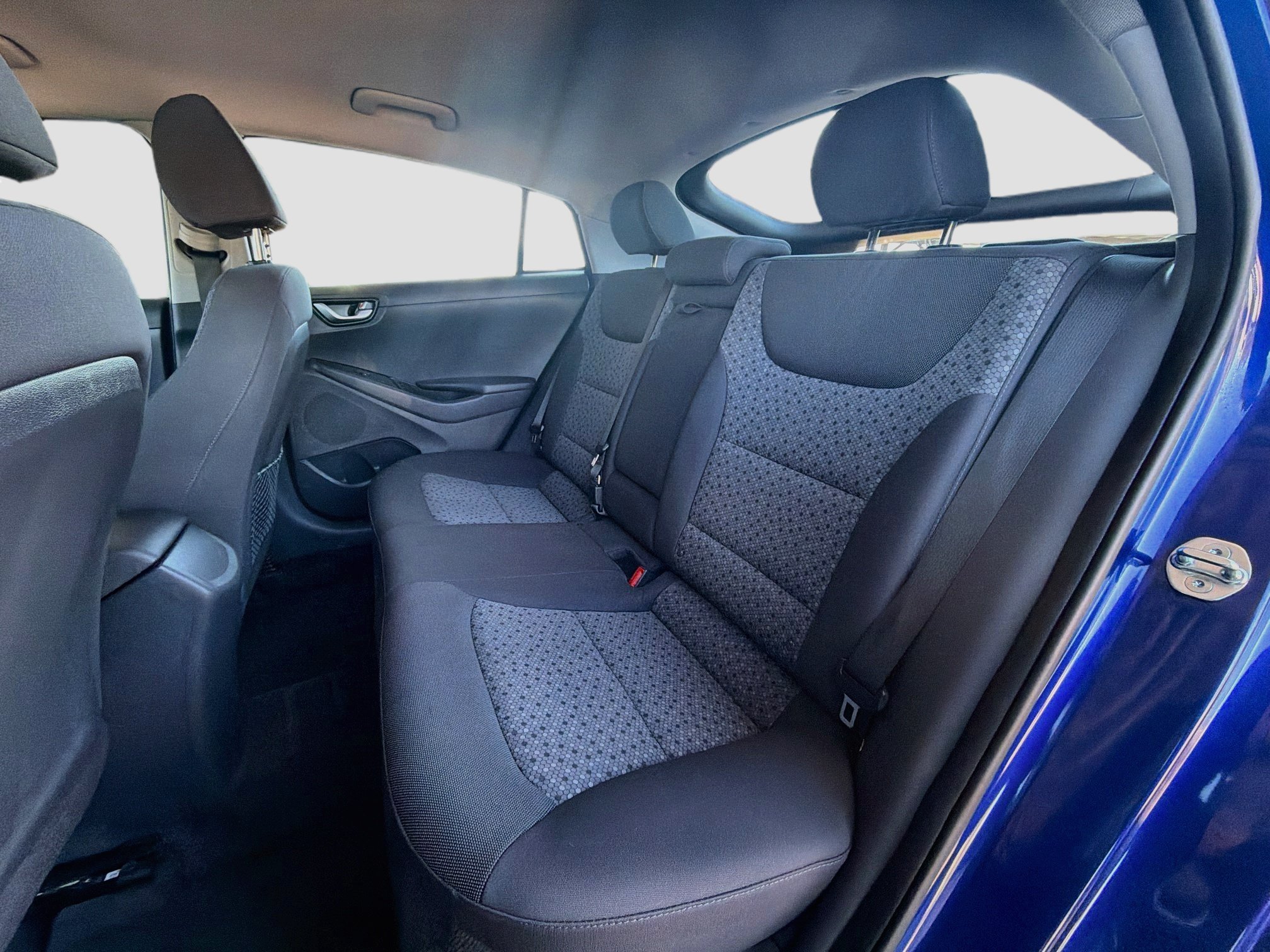 Used 2019 Hyundai Ioniq SEL FWD image 26