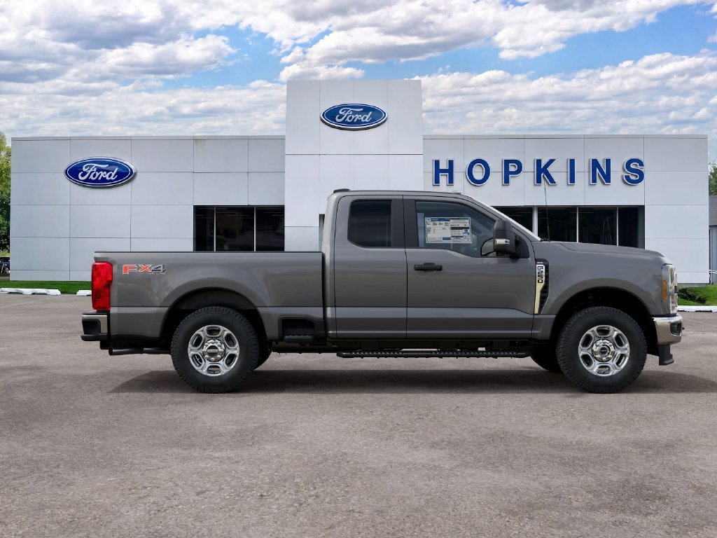 New 2027 Ford F250 XLT w/ FX4 Off-Road Package AWD/4WD image 5