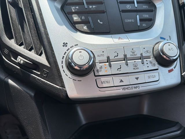 Used 2017 Chevrolet Equinox Premier w/ Enhanced Convenience Package image 27