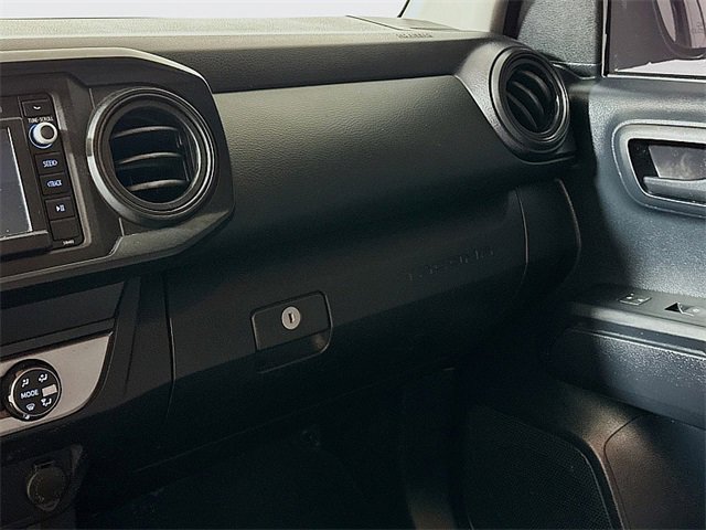 Used 2019 Toyota Tacoma SR image 21