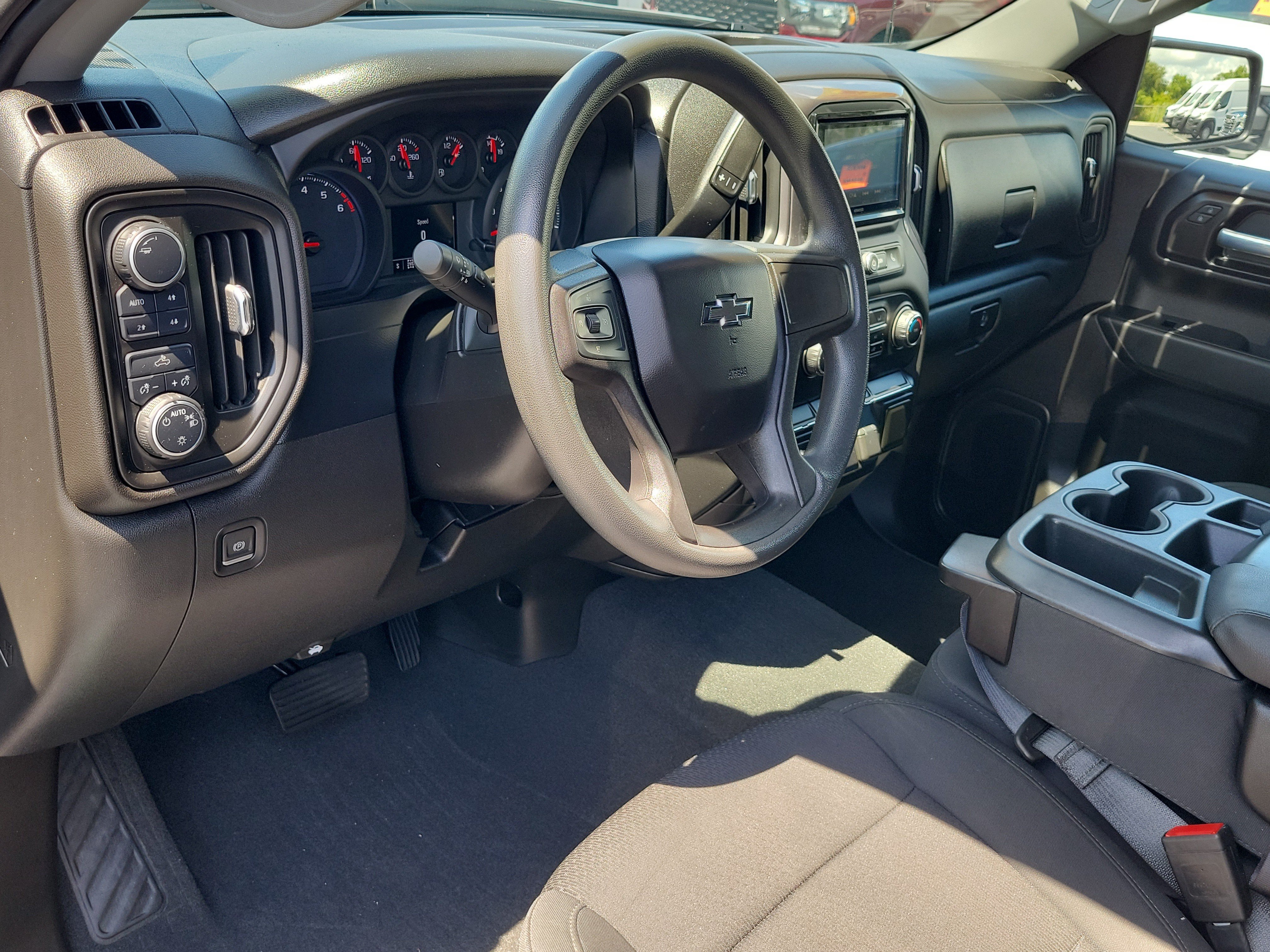 Used 2021 Chevrolet Silverado 1500 Custom Trail Boss AWD/4WD image 22