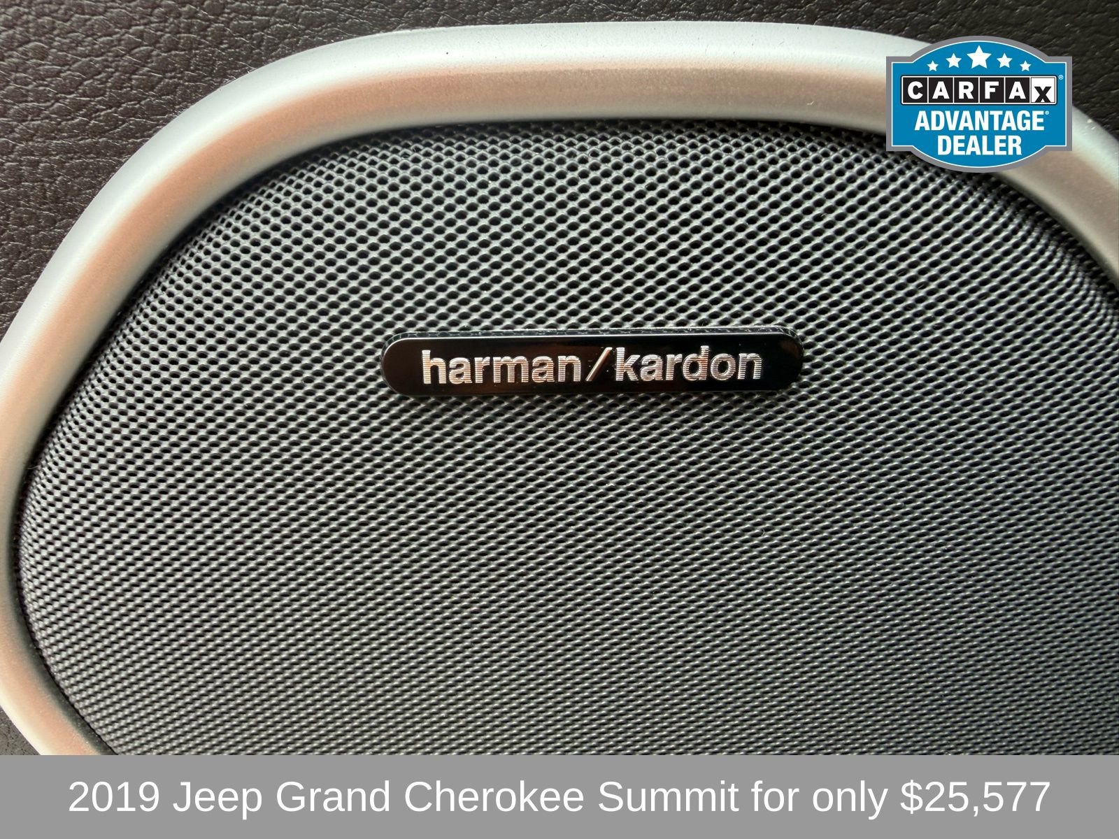 Used 2019 Jeep Grand Cherokee Summit w/ Skid Plate Group AWD/4WD image 17