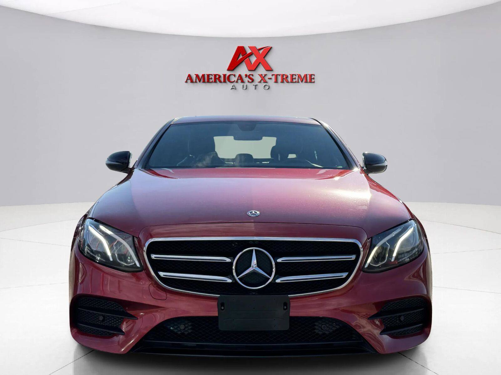 Used 2018 Mercedes-Benz E 300 4MATIC image 8
