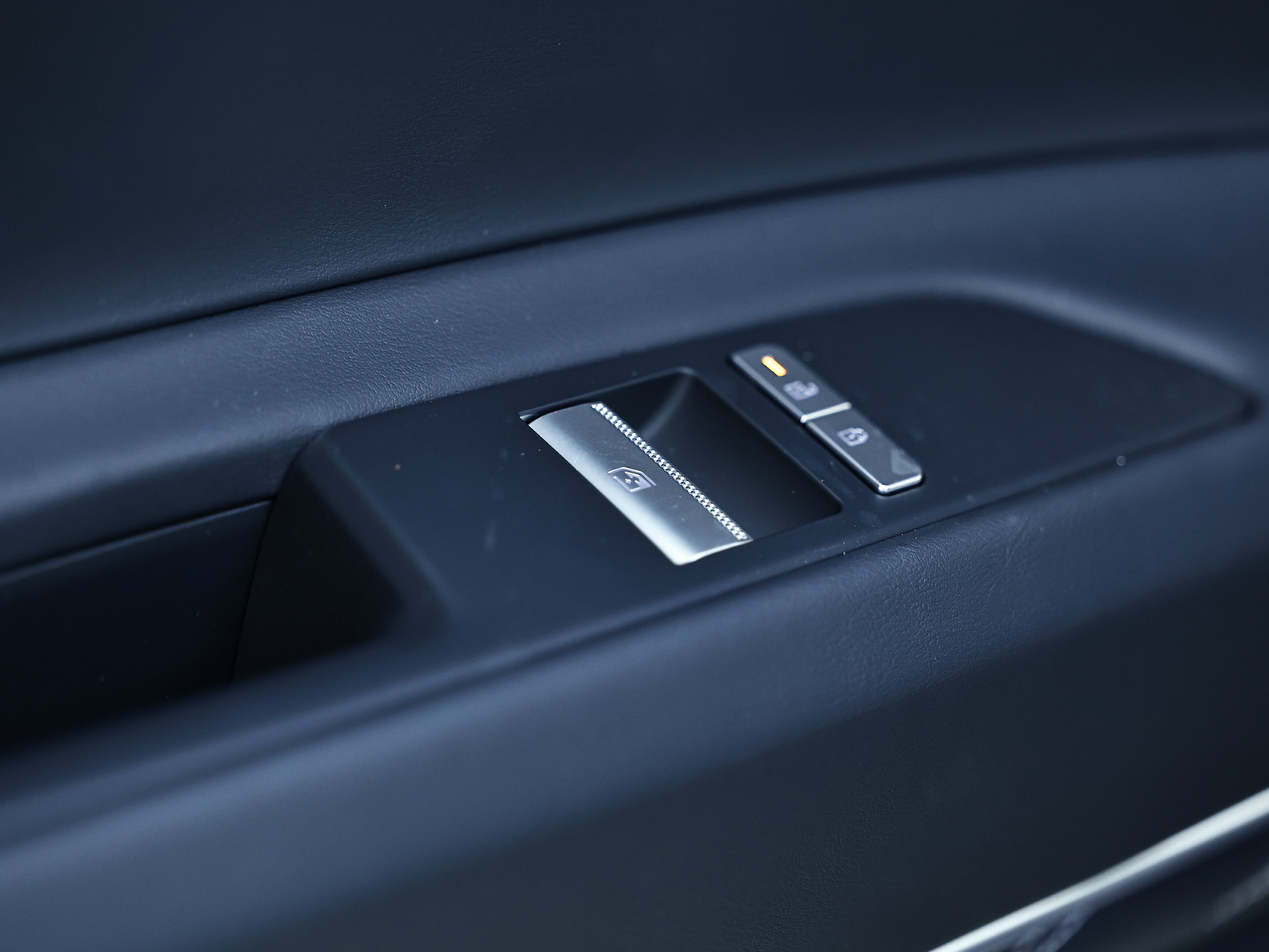 New 2027 Genesis GV80 2.5T AWD/4WD image 19