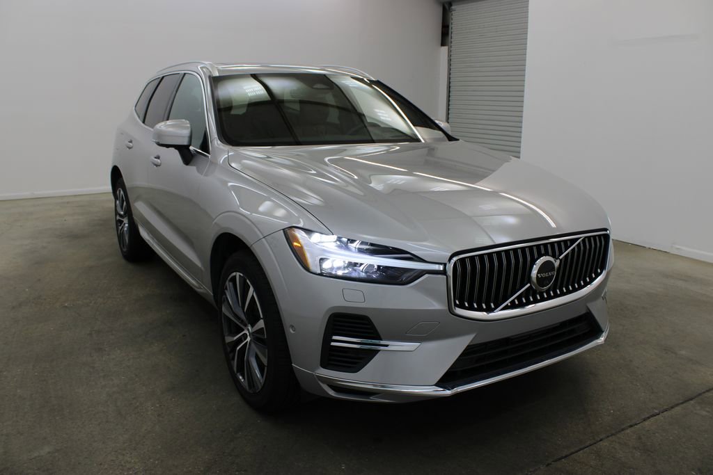 Used 2022 Volvo XC60 T8 Inscription Expression w/ Advanced Package AWD/4WD image 6