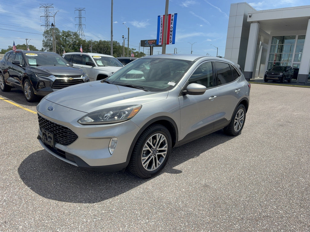 Certified 2022 Ford Escape SEL AWD/4WD image 2