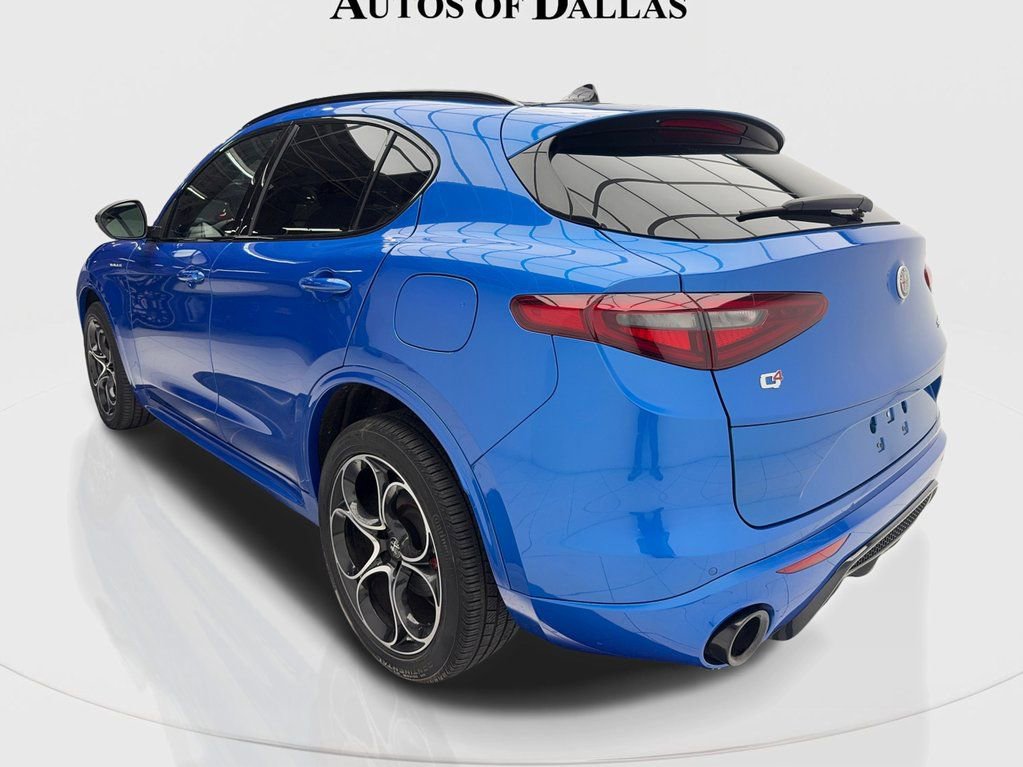 Used 2023 Alfa Romeo Stelvio Veloce image 11