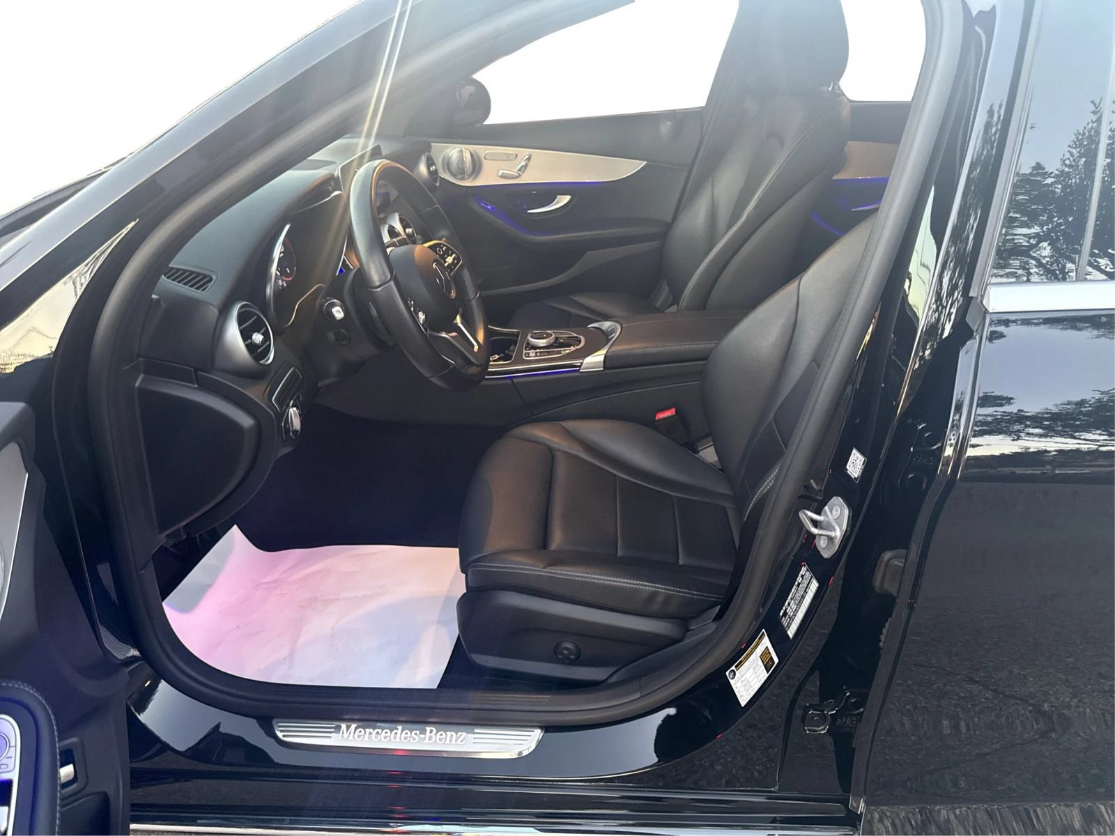 Used 2021 Mercedes-Benz C 300 Sedan w/ Premium Package image 9