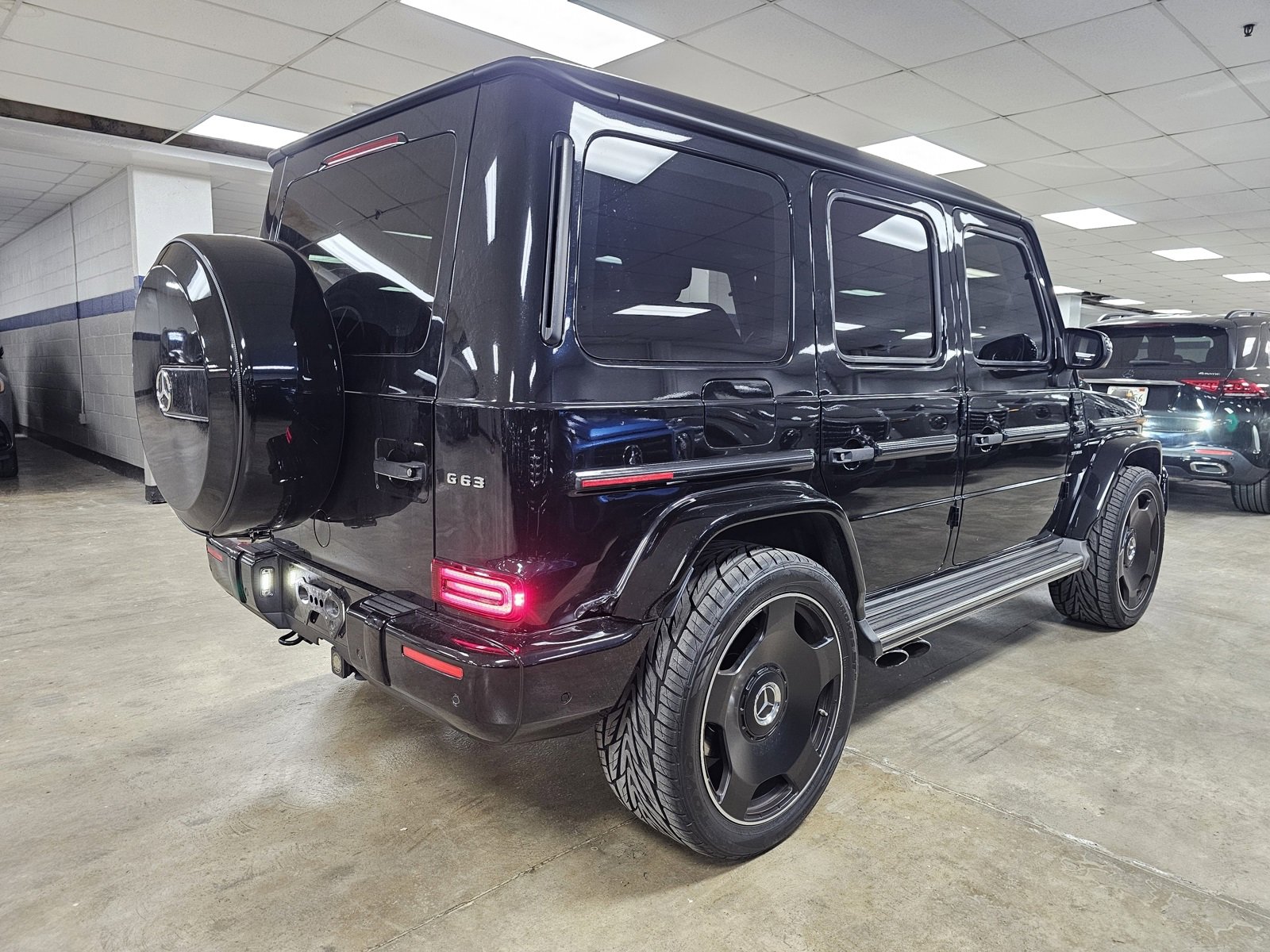 Used 2019 Mercedes-Benz G 63 AMG 4MATIC image 2