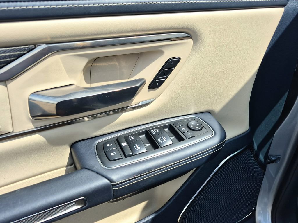 Used 2019 RAM 1500 Limited w/ Advanced Safety Group AWD/4WD image 19