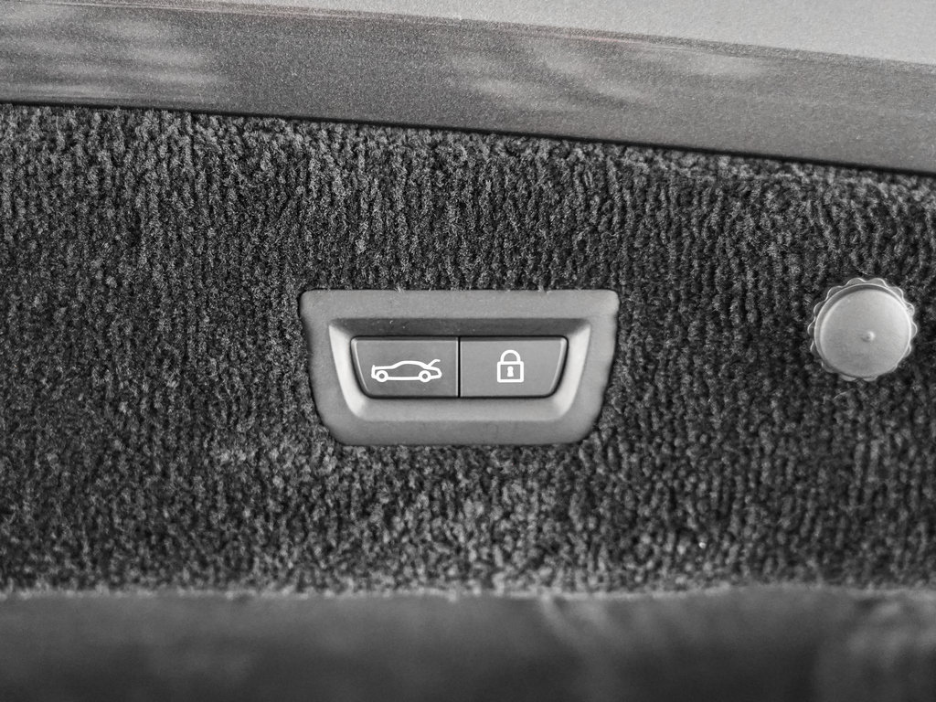 Certified 2023 Rolls-Royce Ghost AWD/4WD image 42
