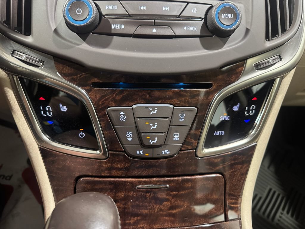 Used 2014 Buick LaCrosse Leather w/ Driver Confidence Package FWD image 31
