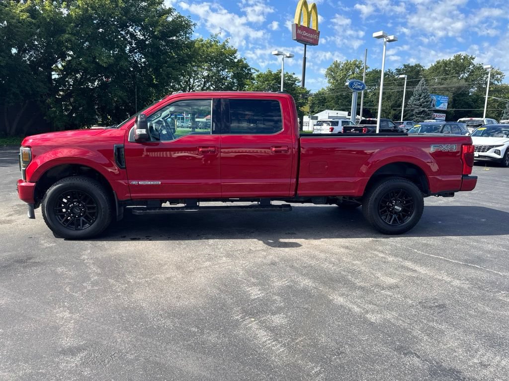 Used 2022 Ford F350 Lariat w/ Black Appearance Package AWD/4WD image 4