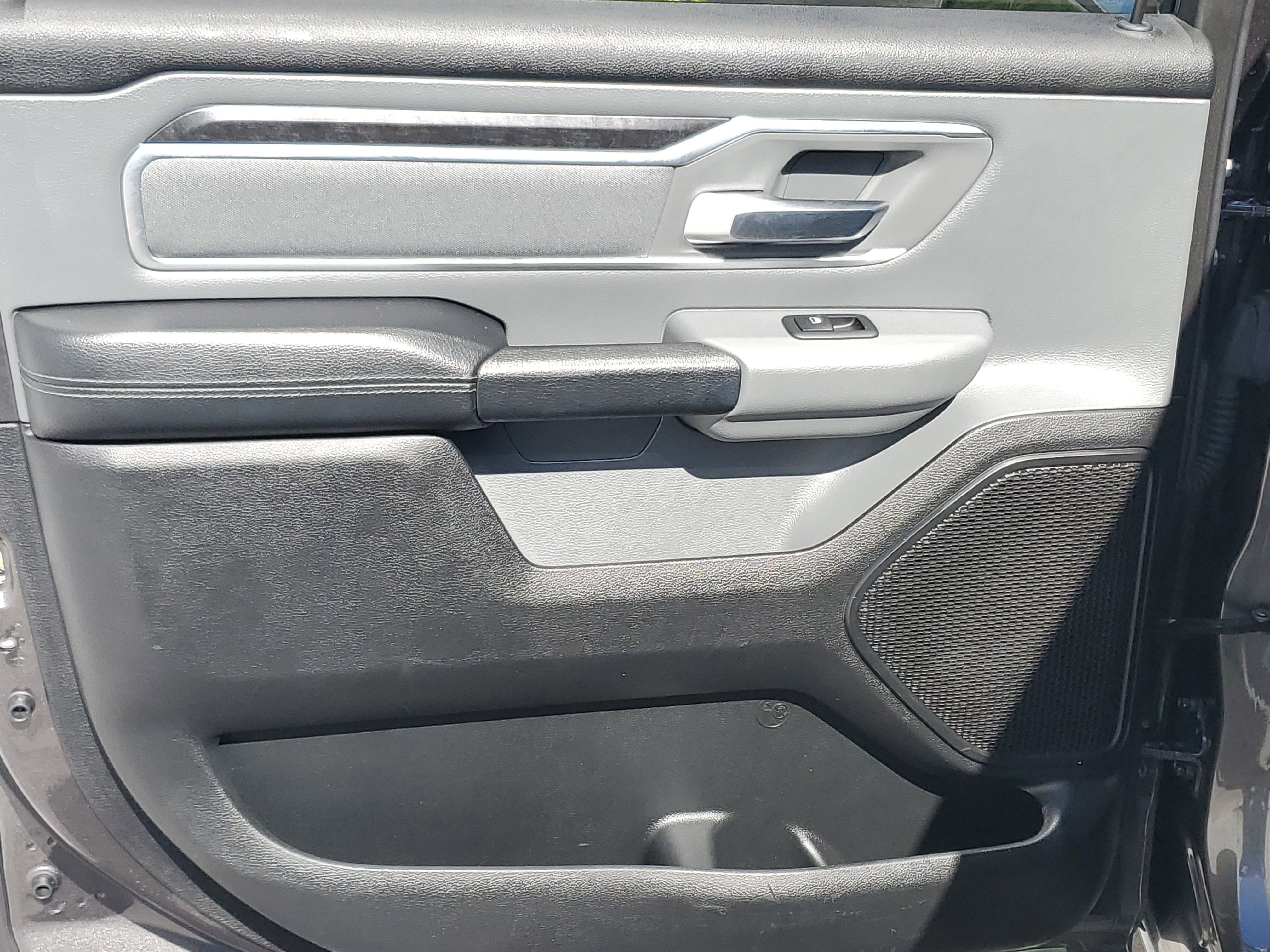 Used 2019 RAM 1500 Big Horn image 10