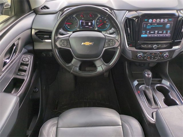 Used 2018 Chevrolet Traverse LT image 16