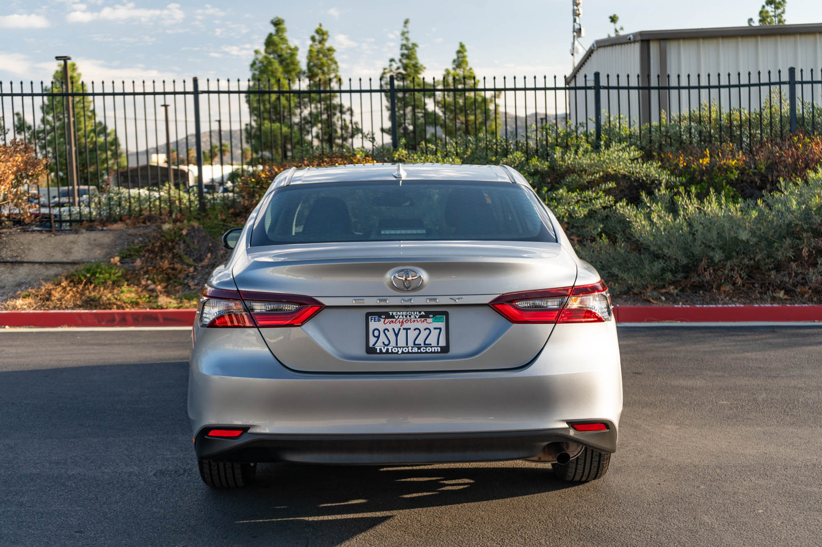 Certified 2022 Toyota Camry LE AWD/4WD image 8