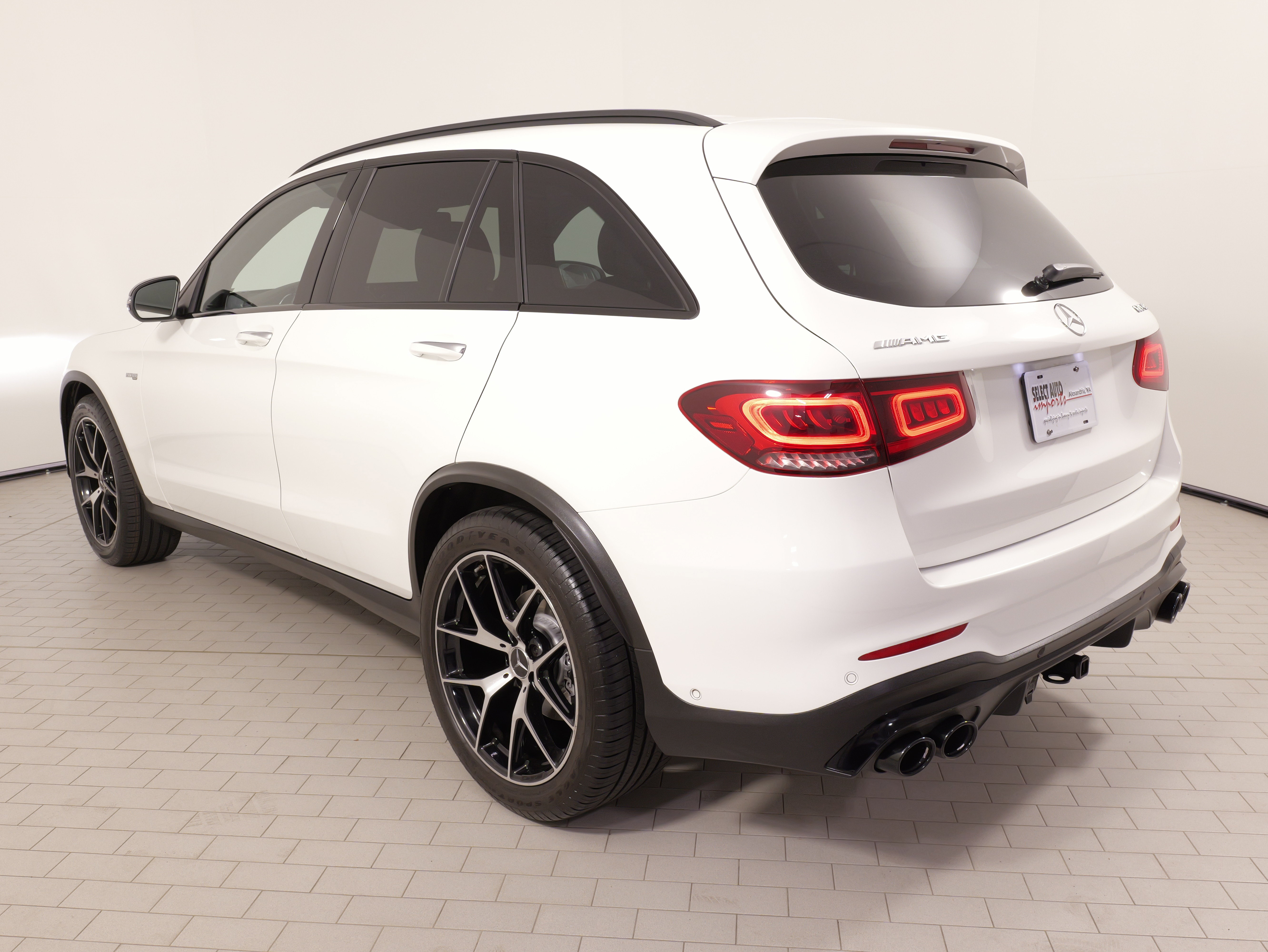 Used 2022 Mercedes-Benz GLC 43 AMG 4MATIC image 14