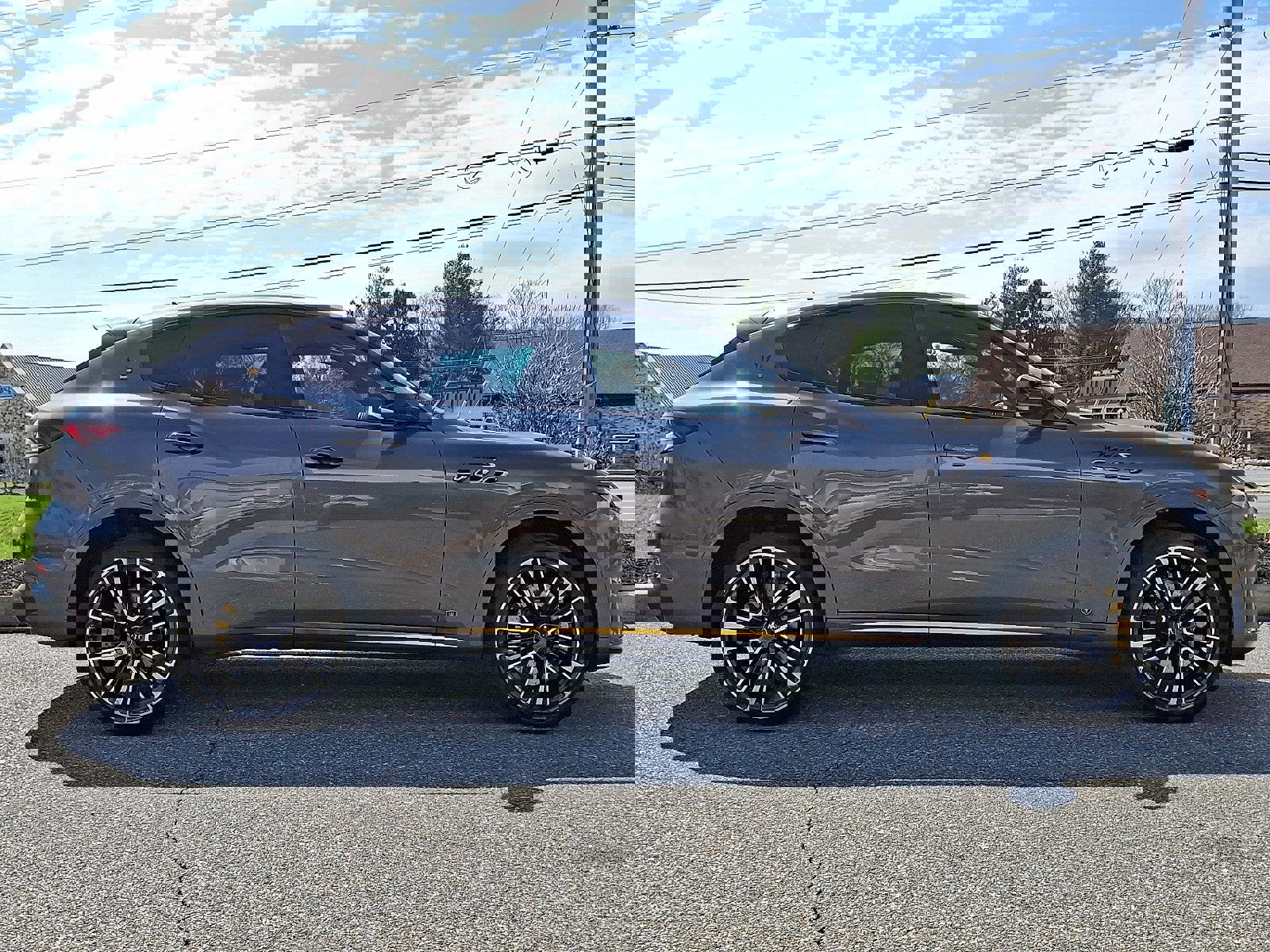 Used 2022 Maserati Levante Modena S image 4