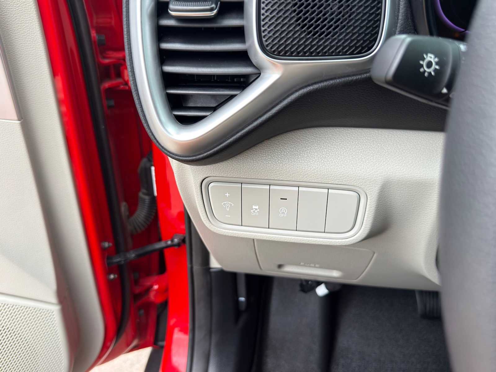 Certified 2024 Kia Soul LX FWD image 23