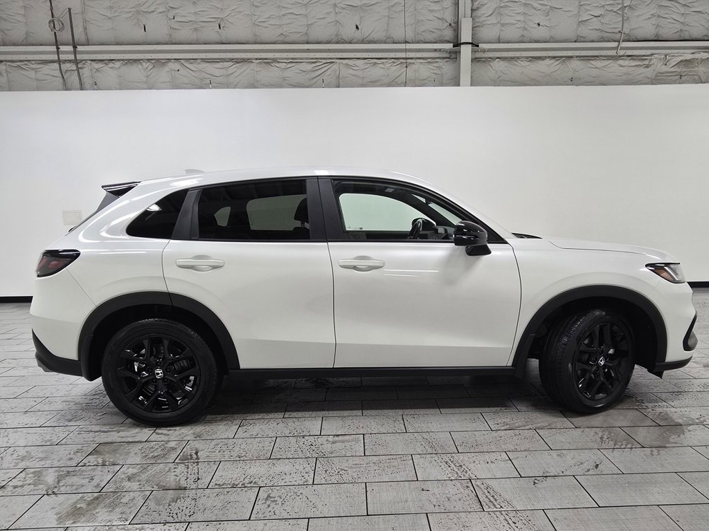 Used 2024 Honda HR-V Sport image 39