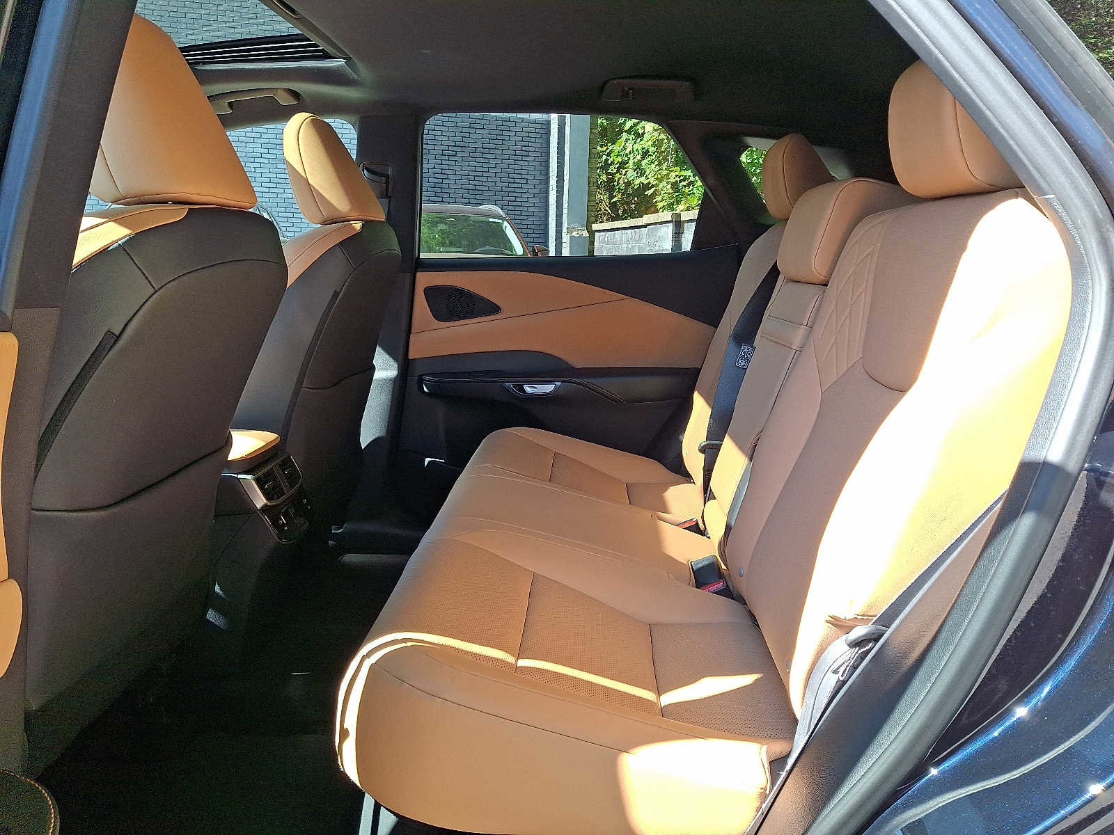 Used 2023 Lexus RX 350 Premium image 10