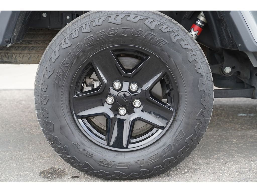 Used 2021 Jeep Gladiator Sport image 7