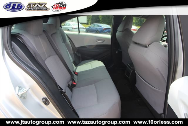 Used 2020 Toyota Corolla SE FWD image 13