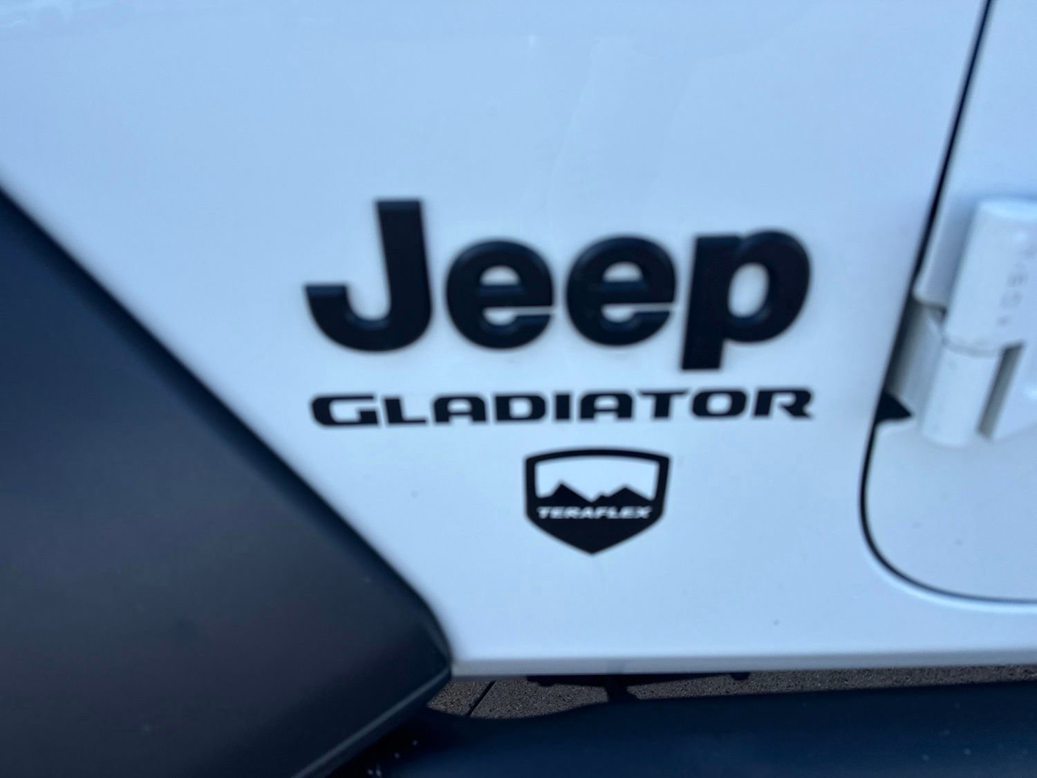 Used 2020 Jeep Gladiator Sport w/ Quick Order Package 24S AWD/4WD image 12