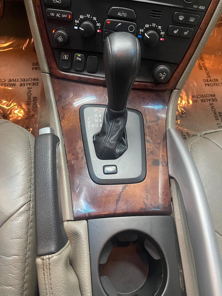 Used 2007 Volvo XC70 image 27