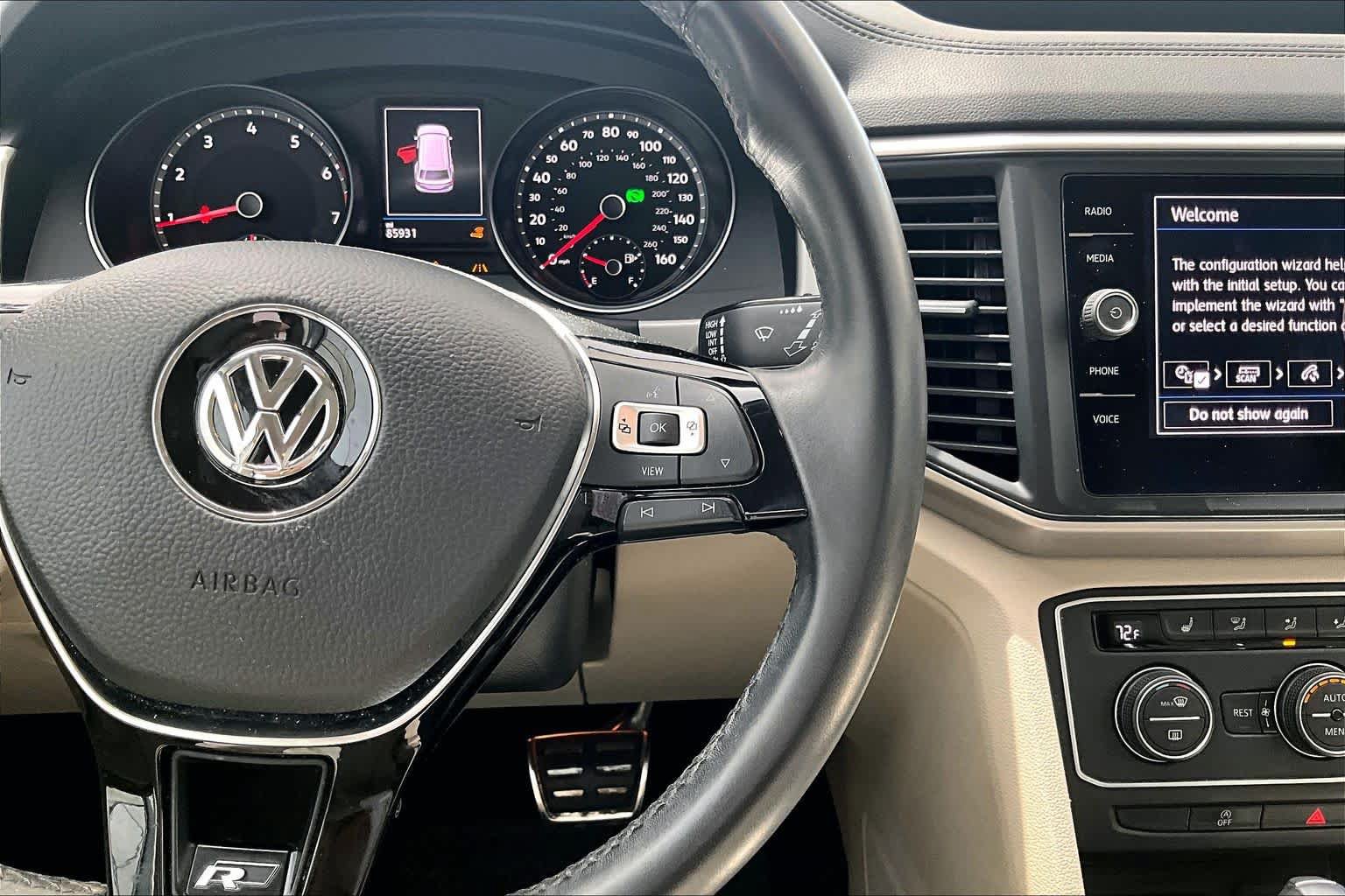 Used 2020 Volkswagen Atlas SE w/ Panoramic Sunroof Package FWD image 25
