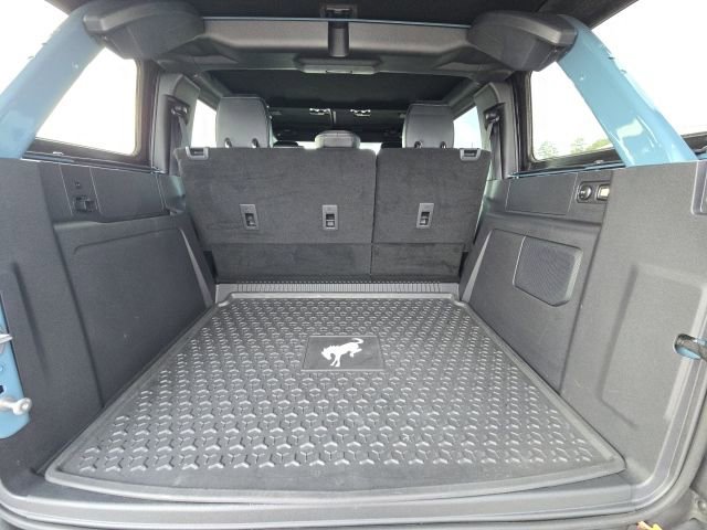 Used 2023 Ford Bronco Wildtrak image 13