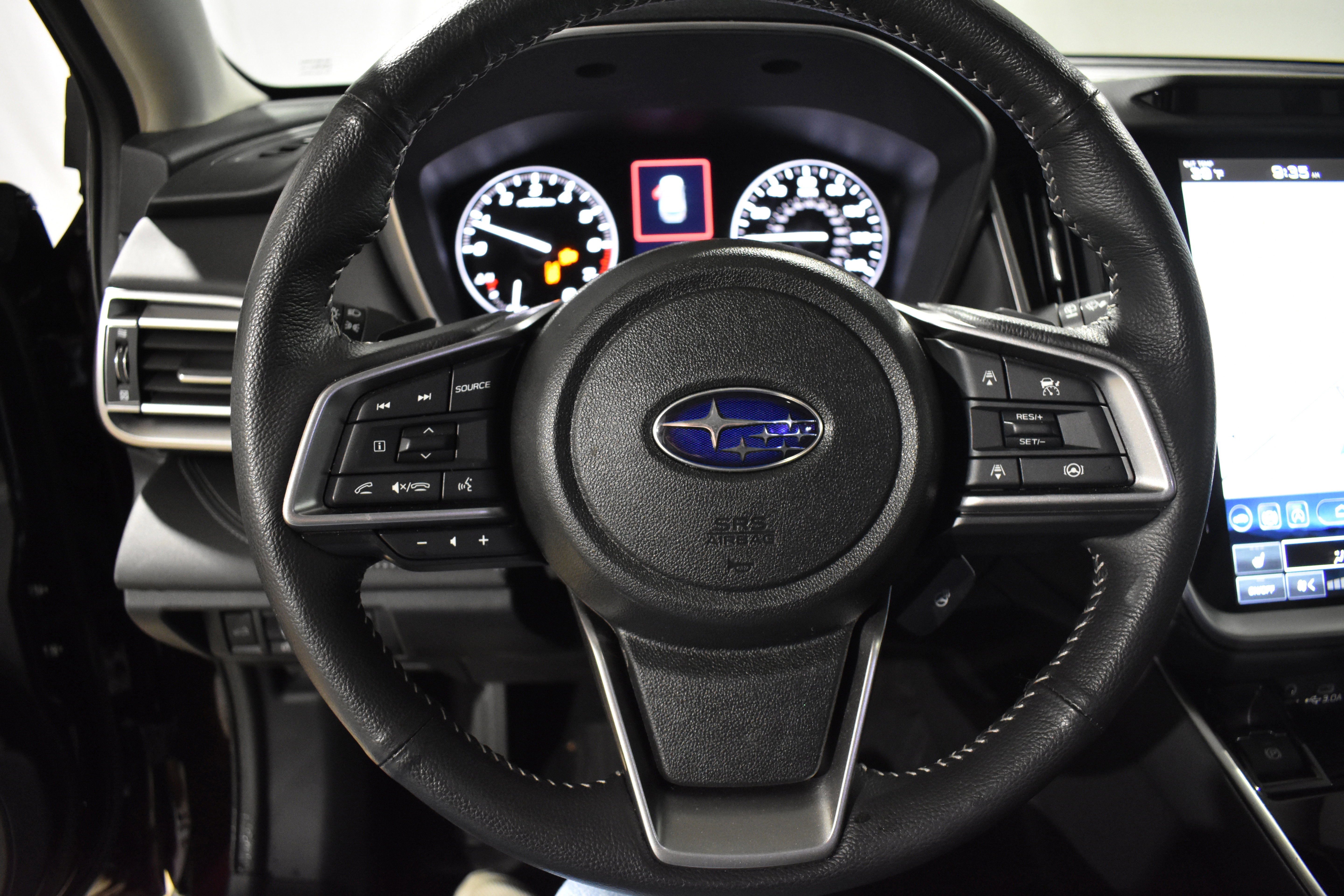 Used 2025 Subaru Outback Limited image 12