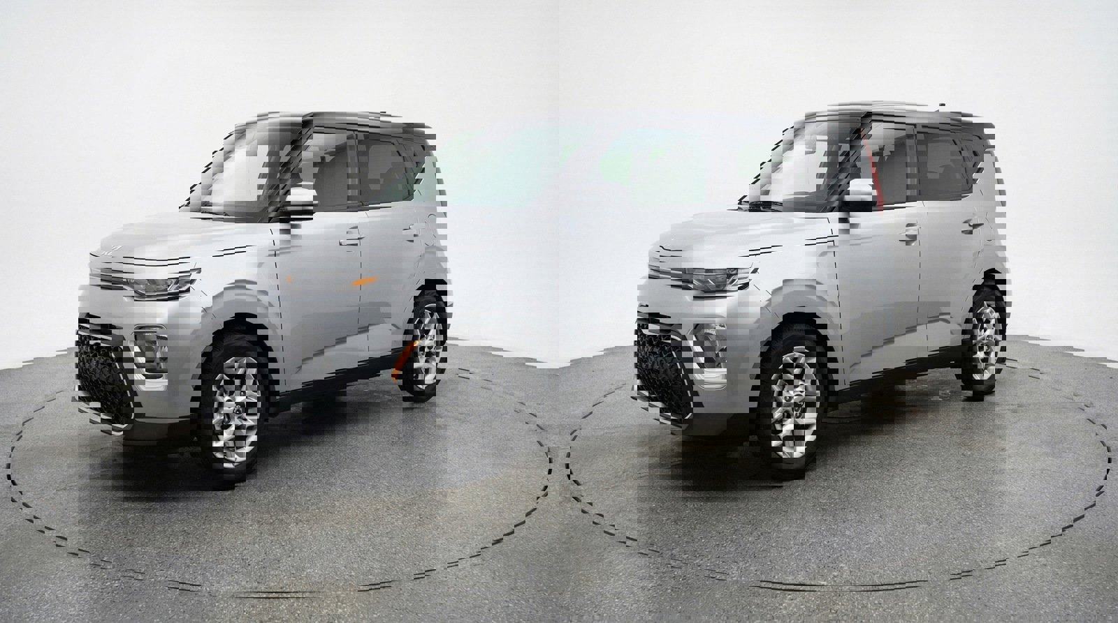 Used 2025 Kia Soul LX w/ LX Technology Package image 3