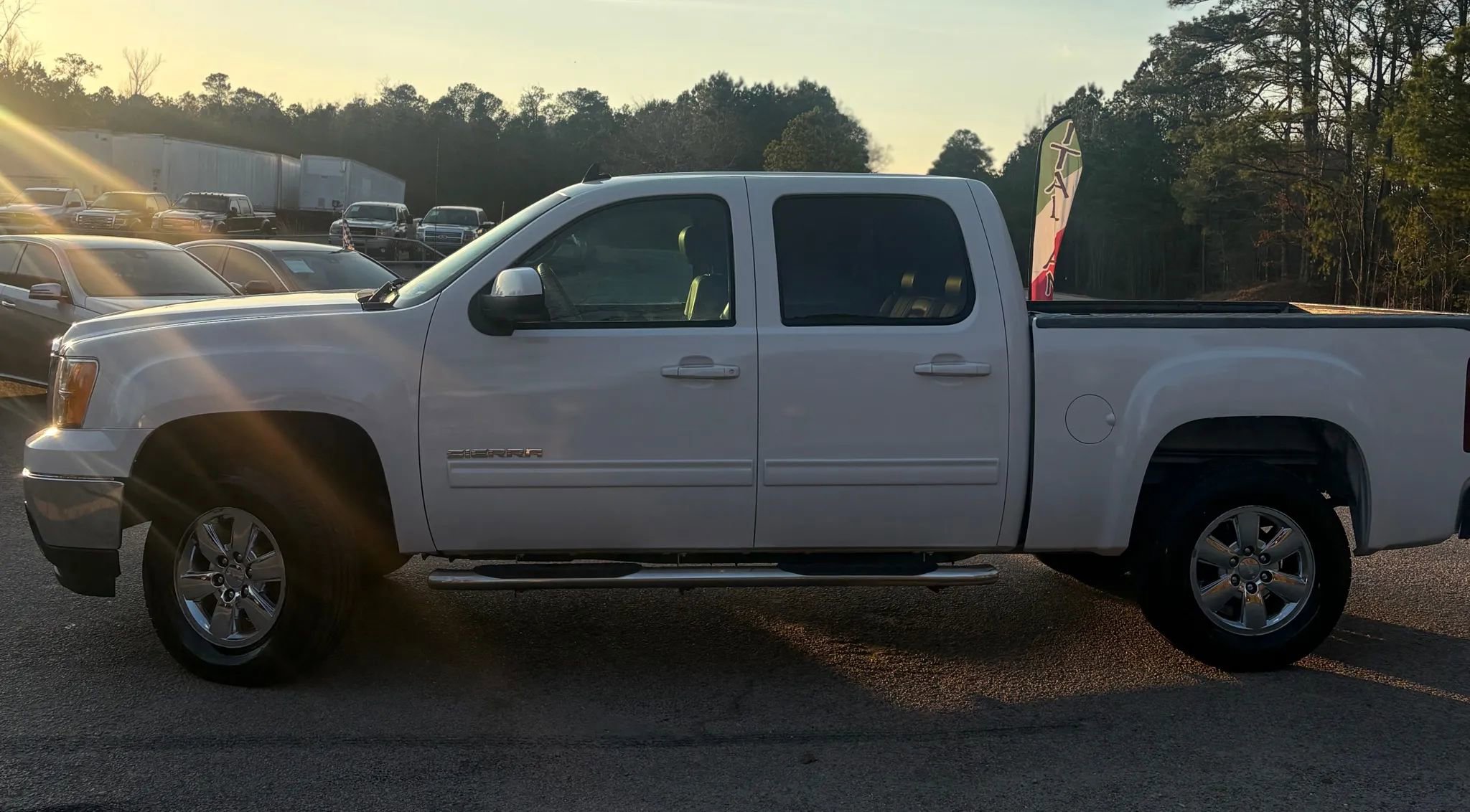 Used 2012 GMC Sierra 1500 SLT w/ SLT Convenience Package image 40