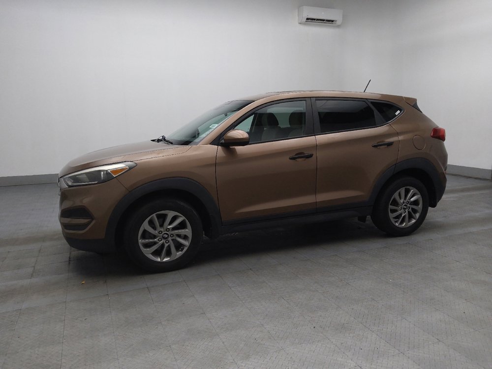 Used 2017 Hyundai Tucson SE FWD image 2