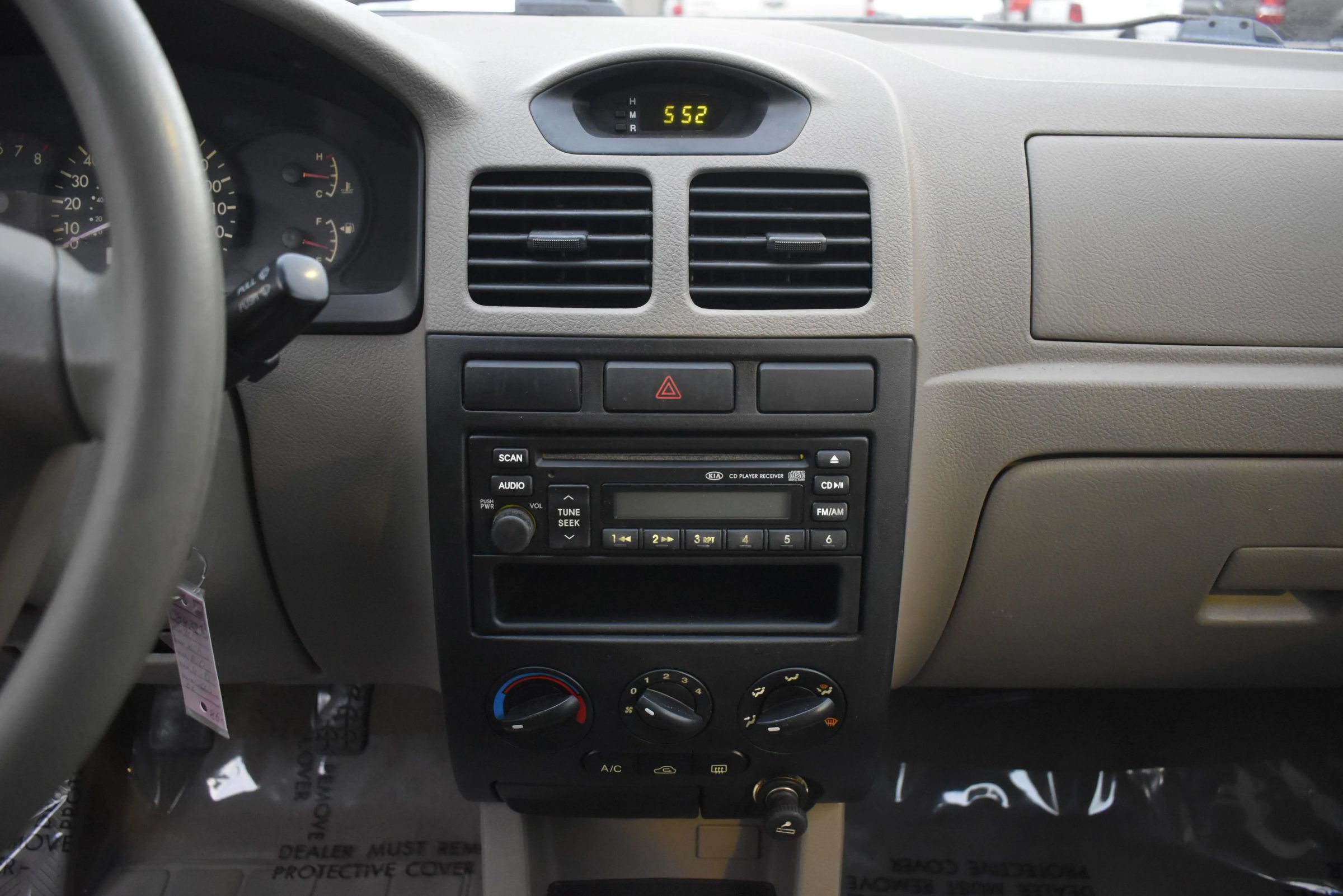 Used 2005 Kia Rio Sedan FWD image 18