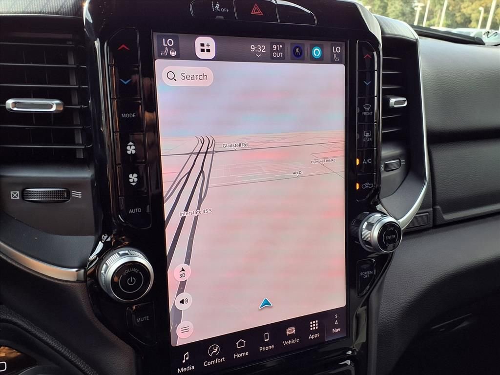 Used 2025 RAM 1500 Lone Star image 4