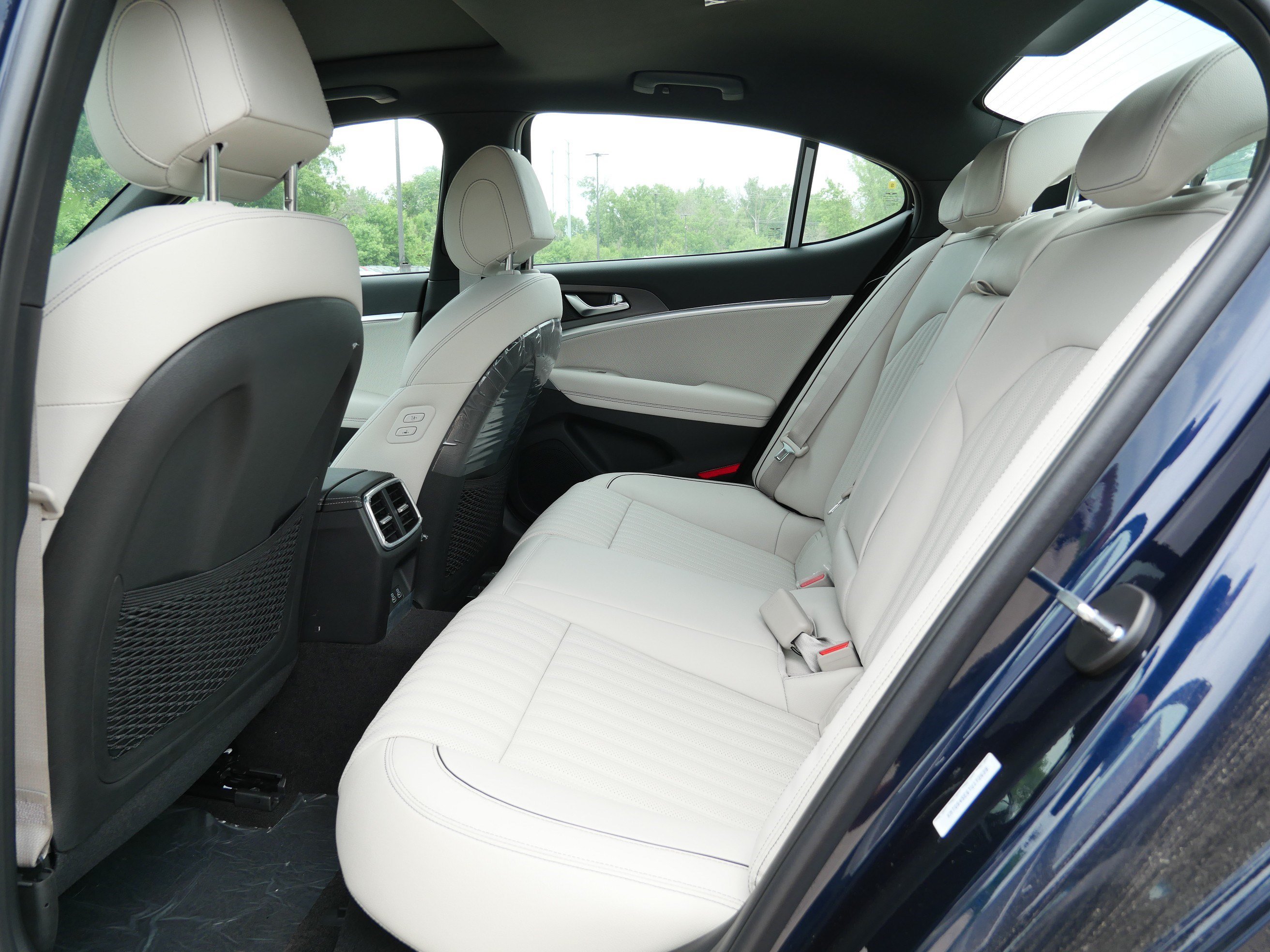 New 2026 Genesis GV70 2.5T Select AWD/4WD image 16