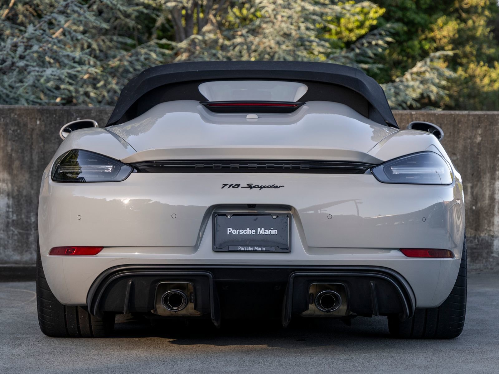 Used 2021 Porsche 718 Boxster Spyder RWD image 10