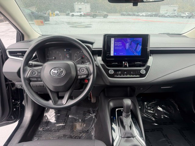 Used 2024 Toyota Corolla LE FWD image 12
