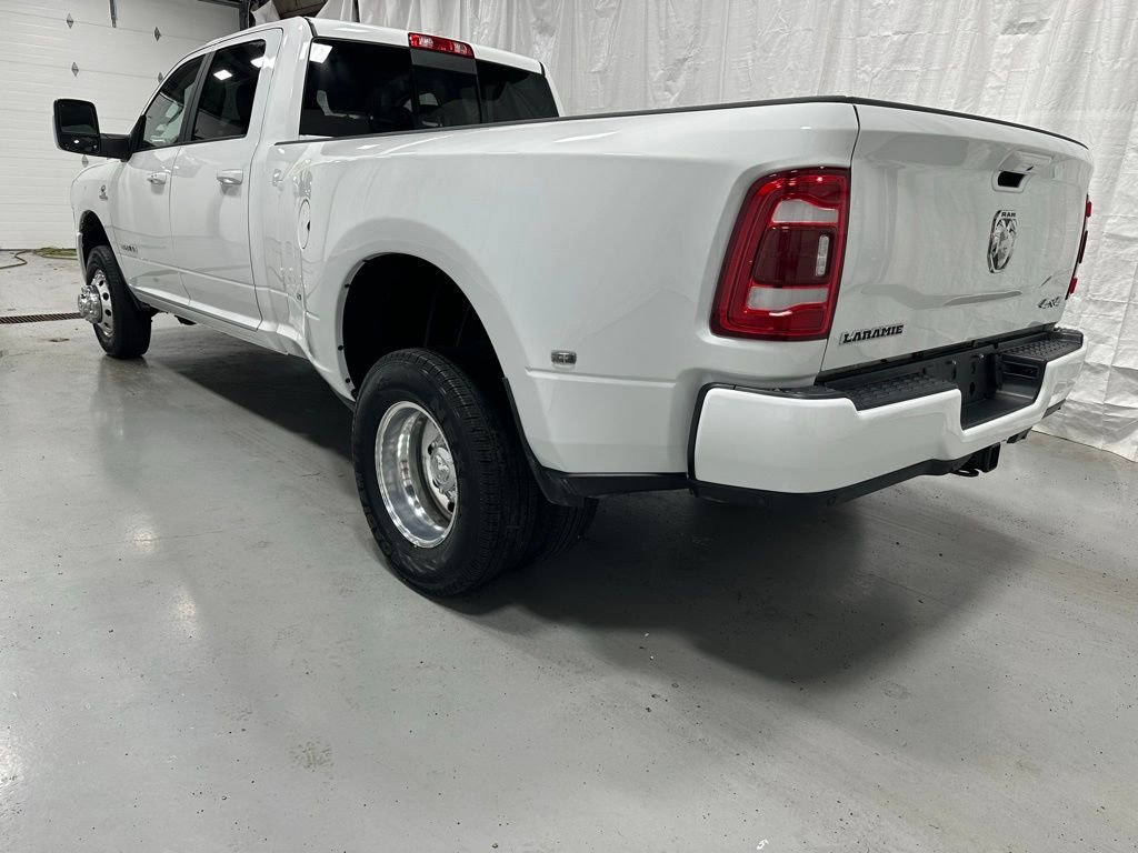 Used 2024 RAM 3500 Laramie image 5
