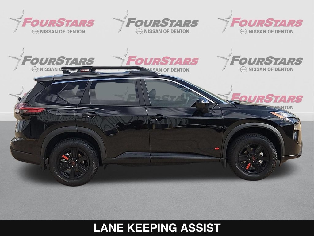 New 2026 Nissan Rogue SV AWD/4WD image 3