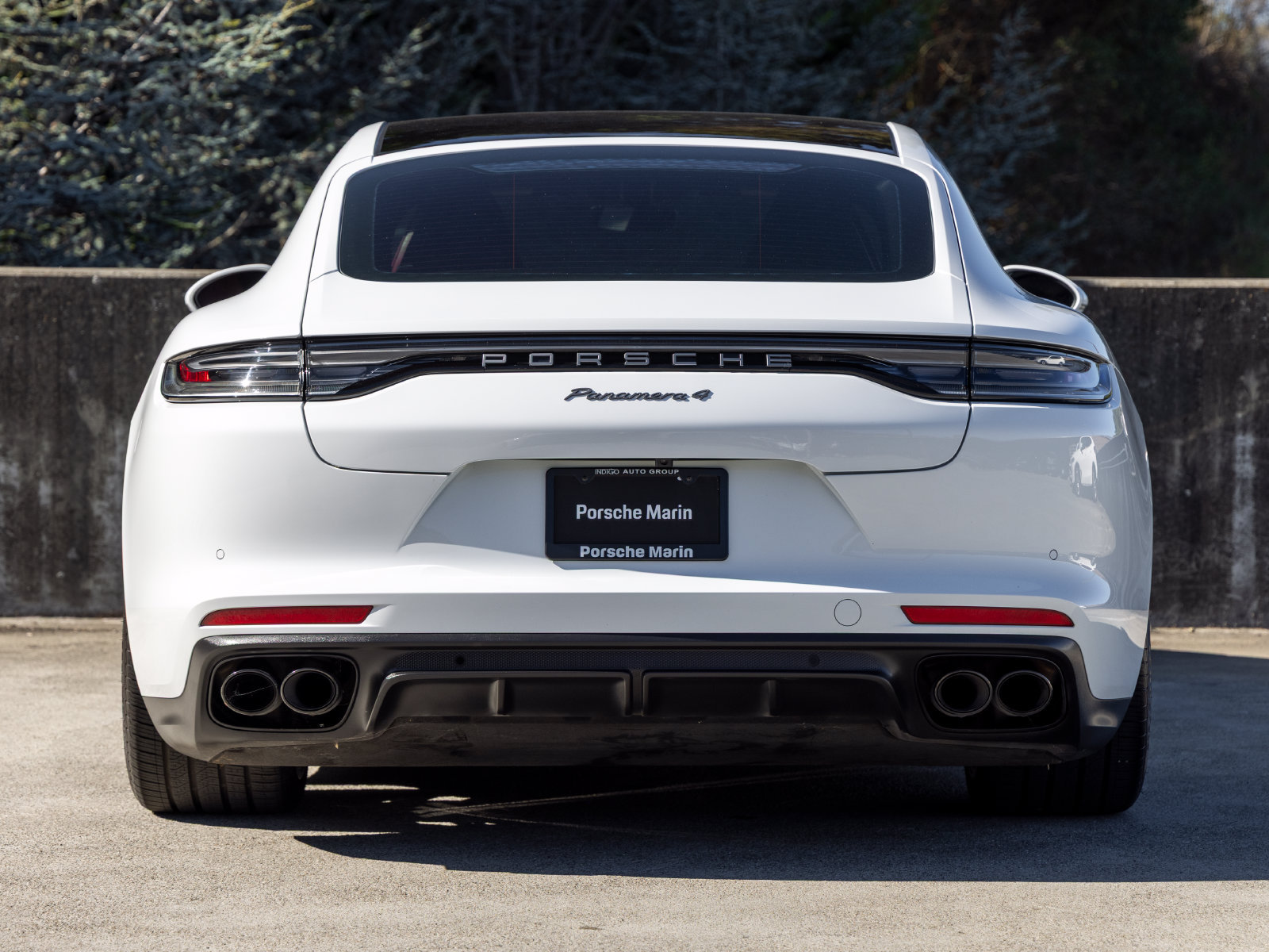 Used 2023 Porsche Panamera 4 Platinum Edition AWD/4WD image 10